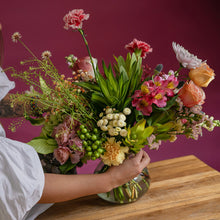 Load image into Gallery viewer, Designers Choice Fresh Arrangement