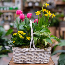 Load image into Gallery viewer, Wicker Blooming Basket
